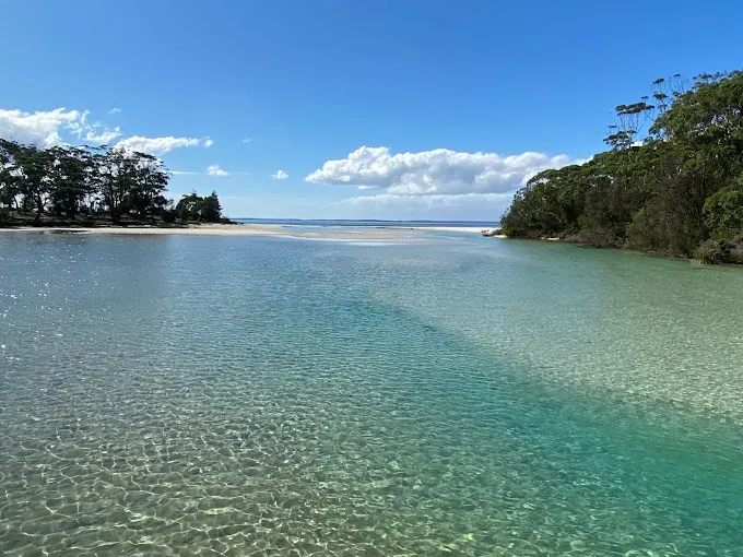 Husky Shores, Jervis Bay - Image 1