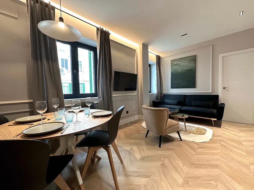 Staymadrid, Bernabeu Luxe. Ideal for enjoying. - Image 1