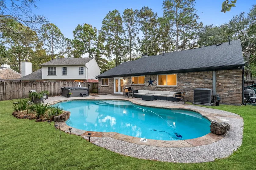 Woodlands Retreat with Pool & Game Room - Image 1
