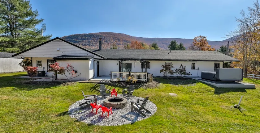 Mountain Serenity - hot tub - fire pit - game room - Image 1