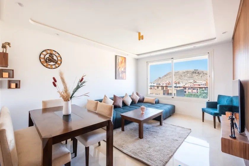 Chic 2 Bedroom with Mountain views Gueliz - Image 1