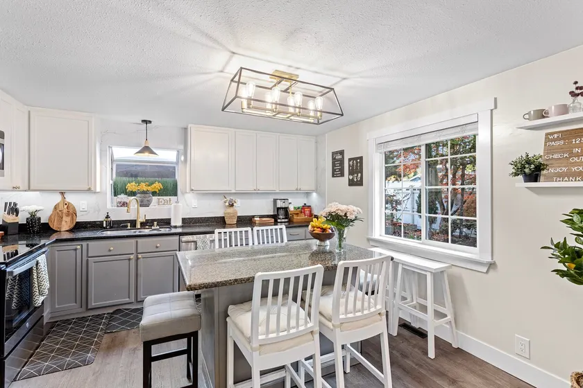 Beautifully renovated 5 mins from capitol downtown - Image 1