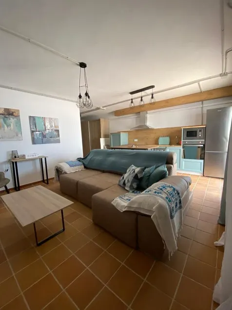 Apartment in the main bowling alley sector - Image 1