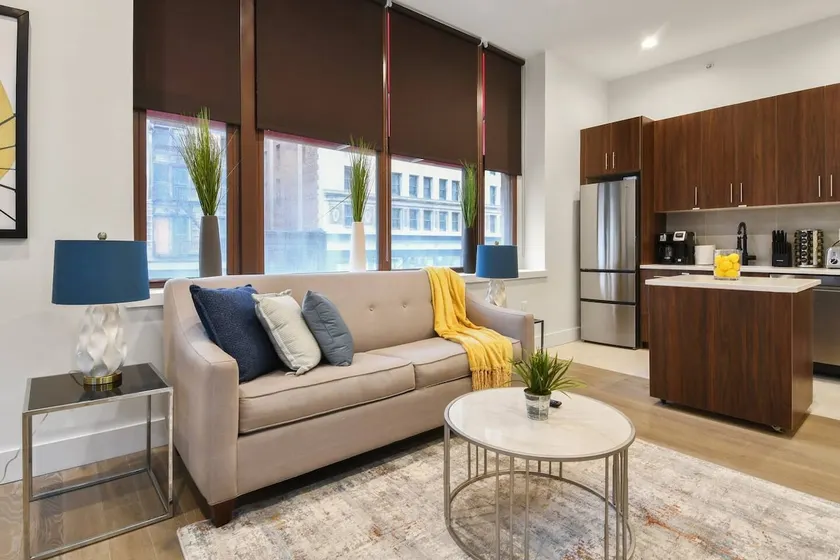 Charming 1BR King Bed - Just 20 Minutes from NYC! - Image 1
