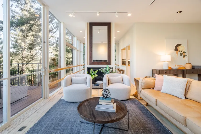 2 Joined Glass Homes in Redwoods for Big Groups - Image 1