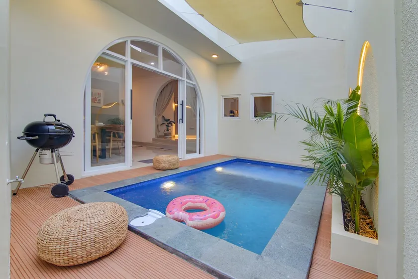 Le Gasa Villa With Pool & Playstation 5 - Image 1