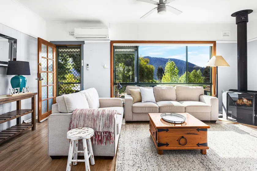 Blue Pine Chalet - Image 1