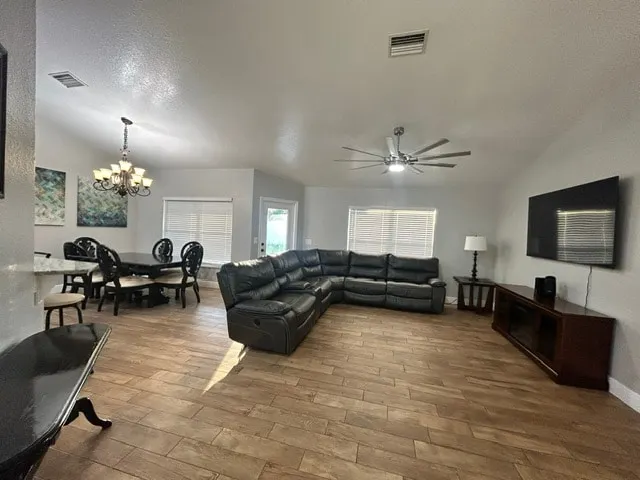Peaceful Vacation House + Hot Tub + Game Room - Image 1