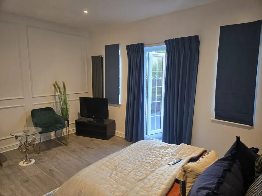 Newly Built Studio Apartment - Image 1