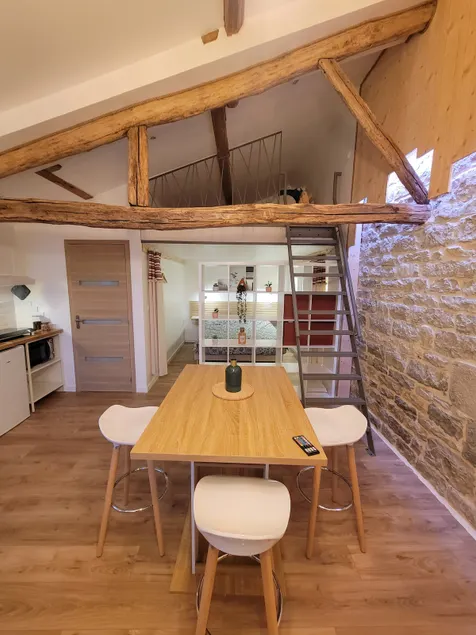 Apartment in Arc-et-Senans - Image 1