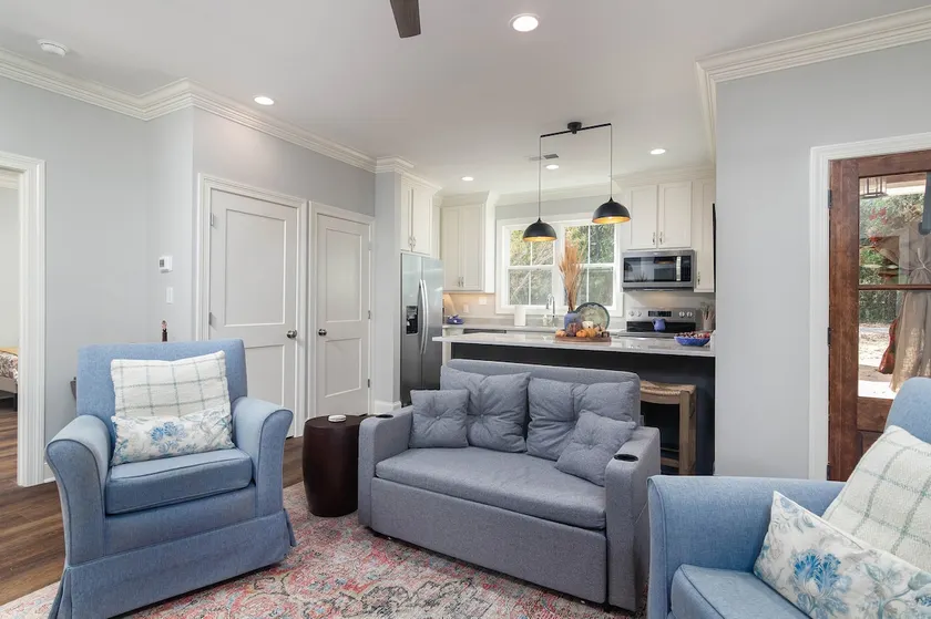 Hopewell Place Guest House - Image 1