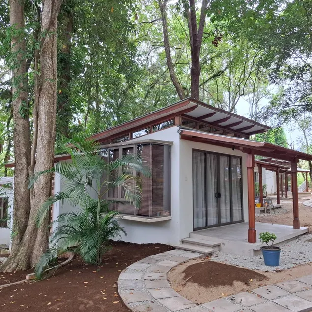 Cherating - The Dahan Deluxe - Image 1