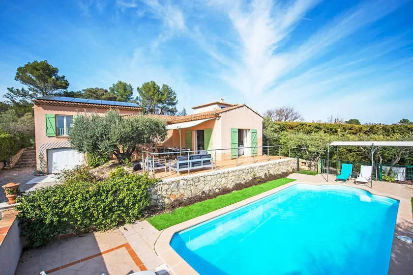 Villa 4 bedrooms - 8 guests - heated pool - Image 1
