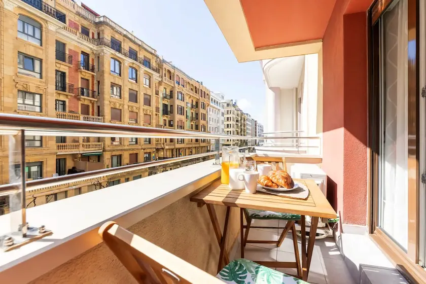 Lapurdi Zurriola Beach - Aire Acond. - WiFi - 2 people - Image 1