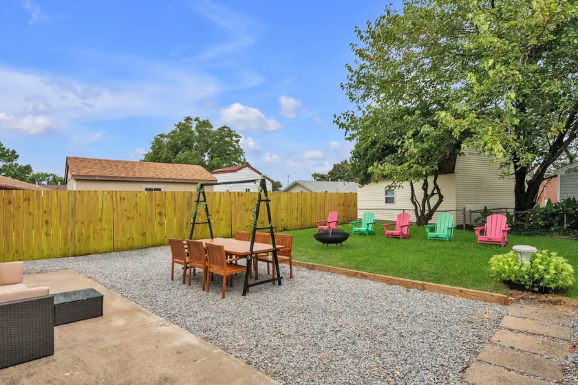 Beach Home • Fire Pit • Fenced Yard • Dogs - Image 1