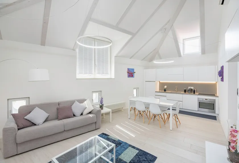 Sweethome Gries 90sqm center Bolzano with garage - Image 1