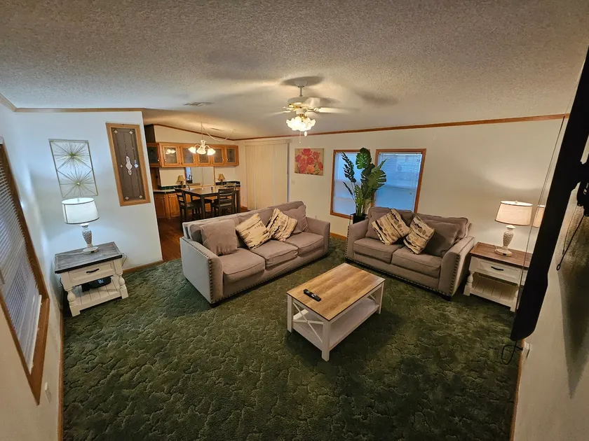 Comfy home in a nice quiet place near SPI, Space X - Image 1