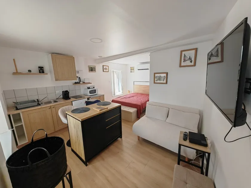 Studio 20 m² ideal for spa guests - Image 1
