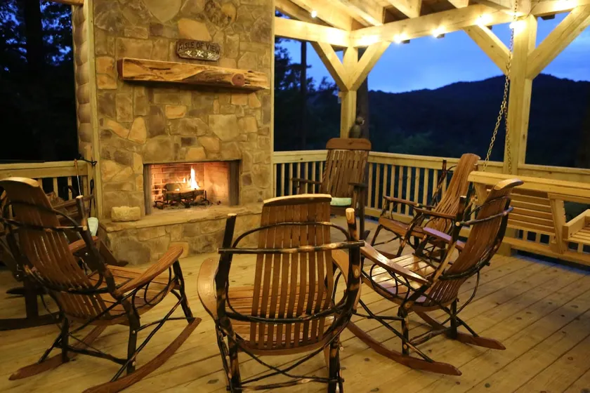 The Lodge at Cashes Valley - Image 1