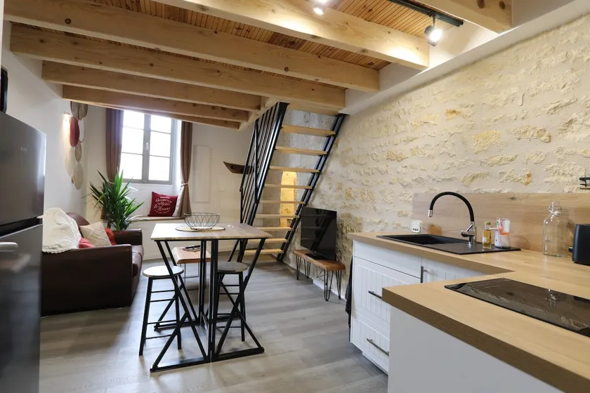 The duplex at 71 B - Image 1