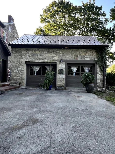 Little Stone Cottage - Image 1