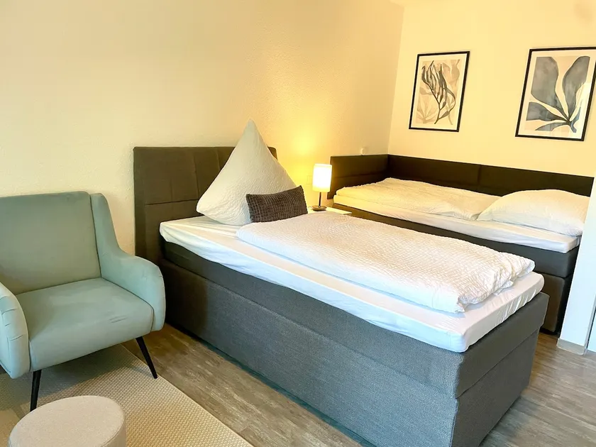 Compact and comfortable - Image 1