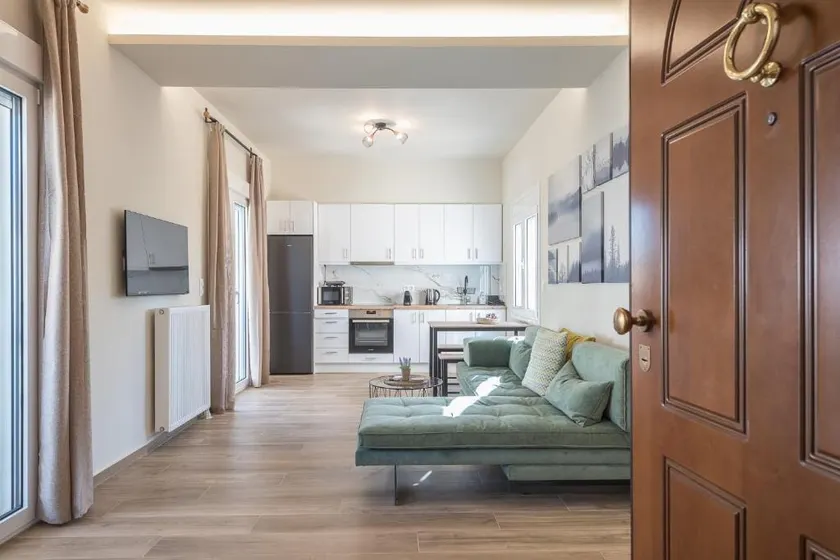 Attiki Metro Top Floor By Greece Apartments - Image 1