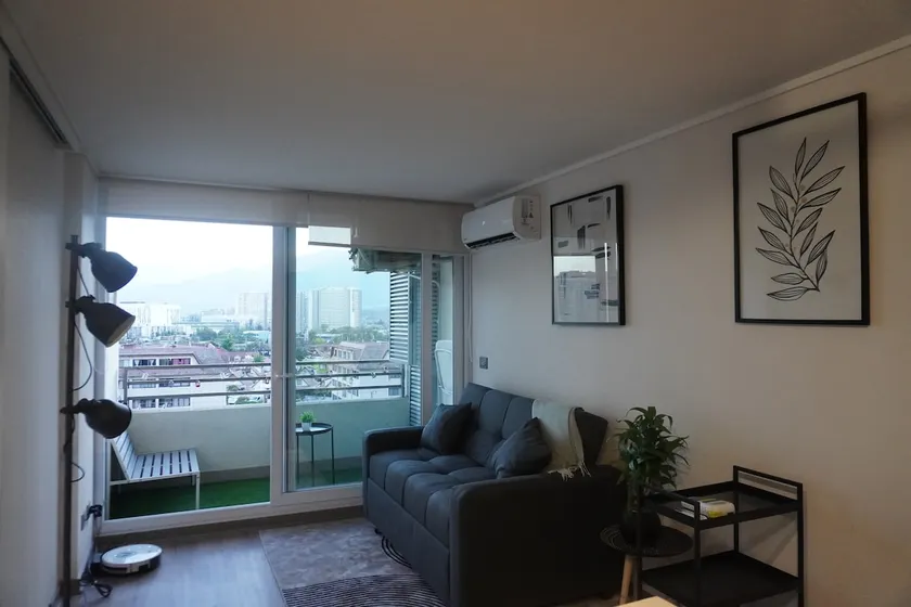 Comfortable and nice apartment with parking - Image 1
