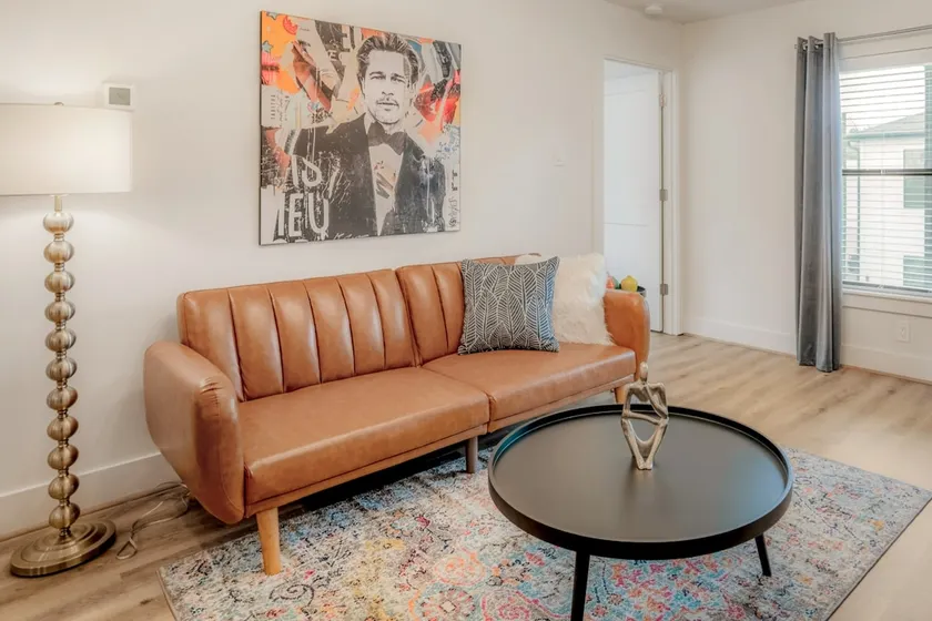 The Barbee 104 - Upper Level Living at The Barbee - Image 1