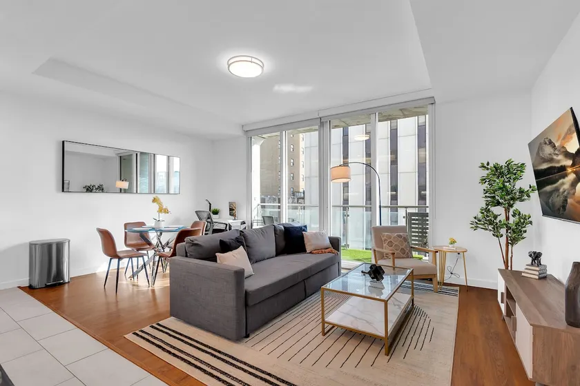 Stylish 1 bedroom unit close to downtown & BOK - Image 1