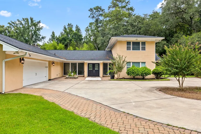 5-Acre Private Retreat w/ Pool & Hot Tub - Image 1