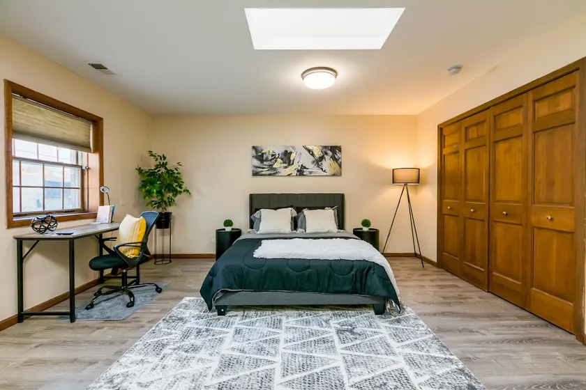 Stunning & Stylish Downtown Studio - Highland Park - Image 1