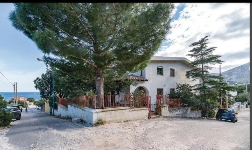 Camilla Apartment - Image 1