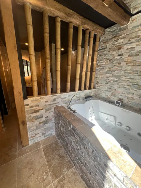 Nature & Love - Love House with Jacuzzi - Image 1