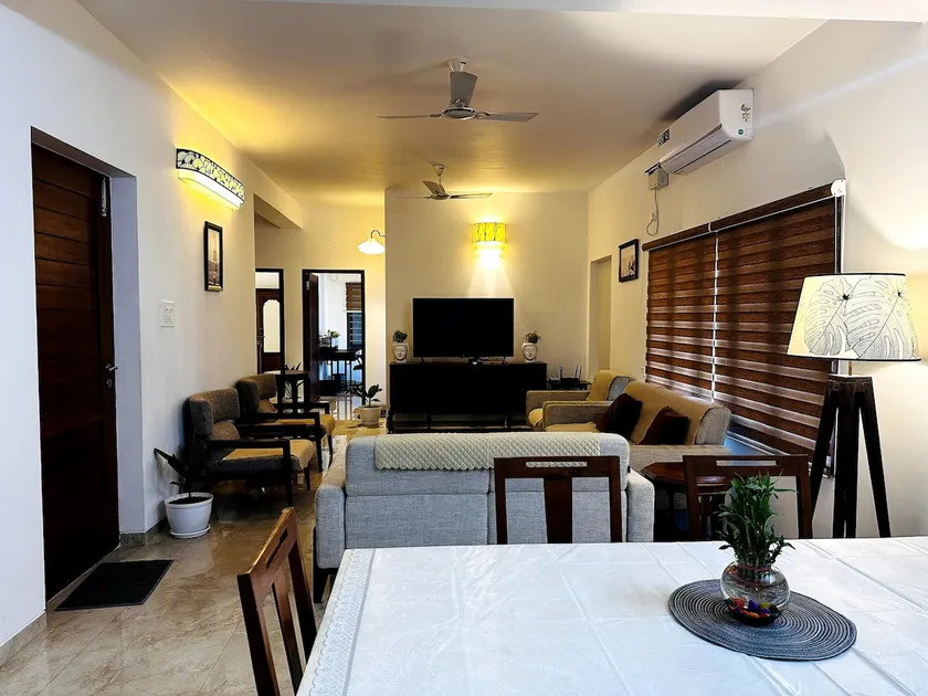 Cozy Cove 3BHK Whitetown | Rock Beach | Puducherry - Image 1