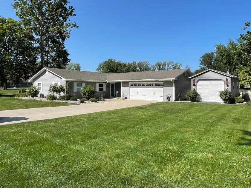 Channelside Lake House - Image 1