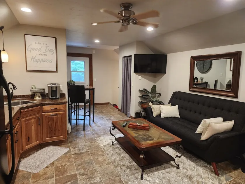 Loft in the Pines - Image 1