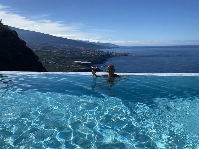 Villa OCEAN II Luxe Infinity Heated Pool - Image 1
