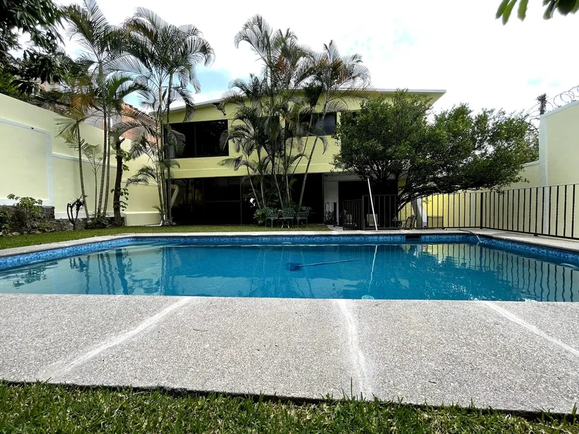 House in Burgos, Cuernavaca - Image 1