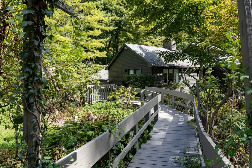 3 Bed/2.5 Bath with Indoor Pool - Image 1