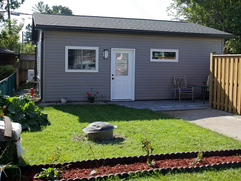 Argyle Garden Suite: Patio and Garden areas - Image 1