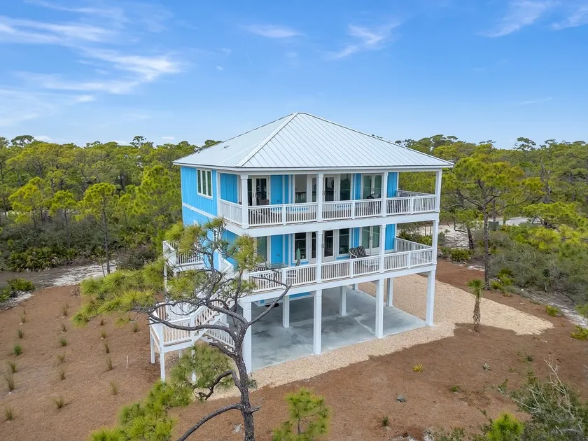 New Modern Ocean View Vacation Home - Image 1