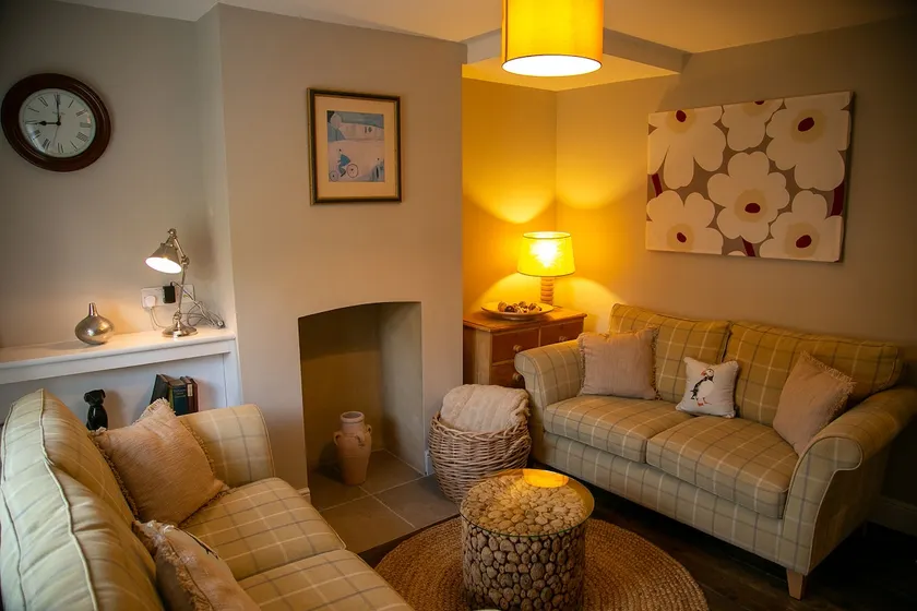 Banwell - 4 bedroom Cotswold cottage, Oxfordshire - Image 1