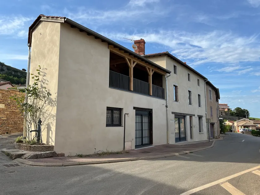Gîte Terrace in Solutré-Pouilly - Image 1