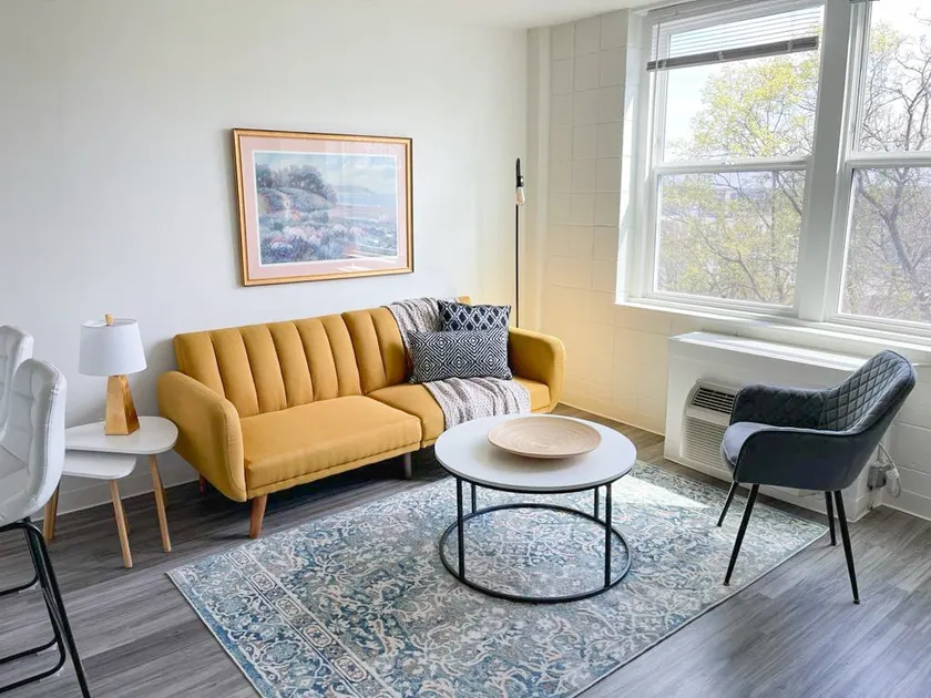 Sleepover | Elite 1BD/1BA + Gym - Cincinnati - Image 1