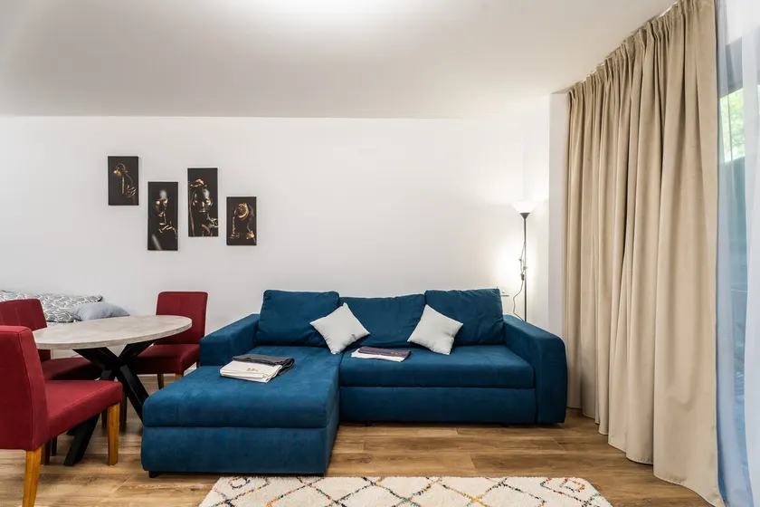 Wise Nest Studio - Image 1