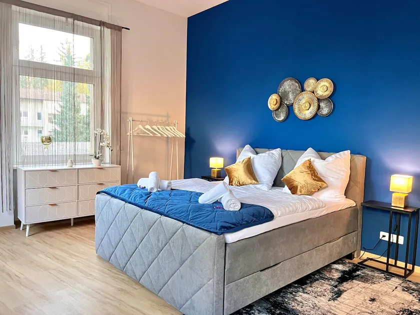 *Charming, cozy old building*Close to the city center* - Image 1