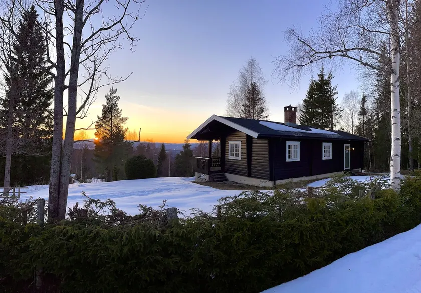 Cabin overlooking Ringerike - Image 1
