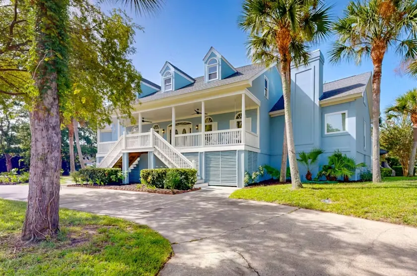 Seaside Serenity - Image 1