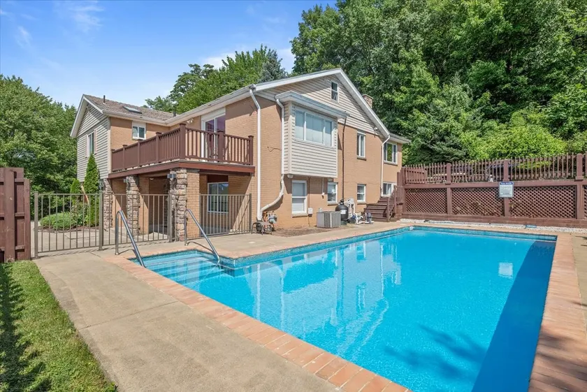 Spacious House w/ Pool @Wexford - Image 1